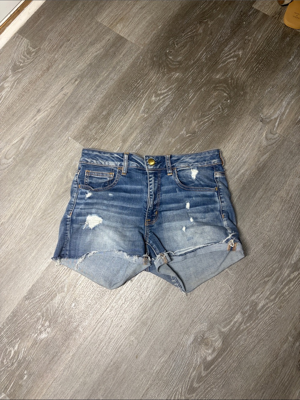 American Eagle High-Rise Distressed Denim Shorts - Blue 6